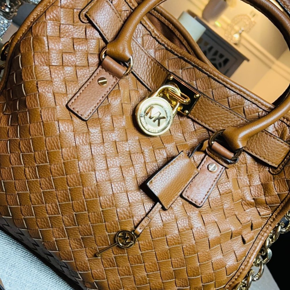 Michael Kors Hamilton Large Woven Leather Luggage Handbag -Brown